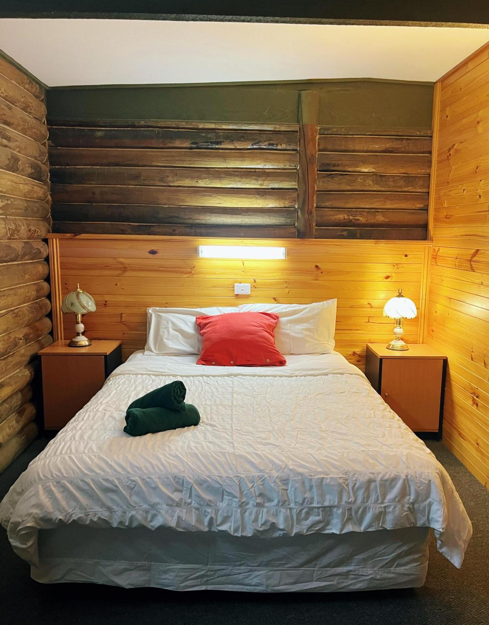 Lakes Entrance Log Cabins 외부 사진